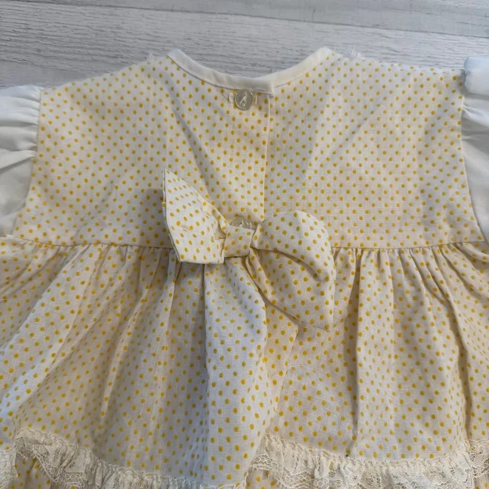 Vintage Mini world girls yellow polka dot dress‎ 9-12 months